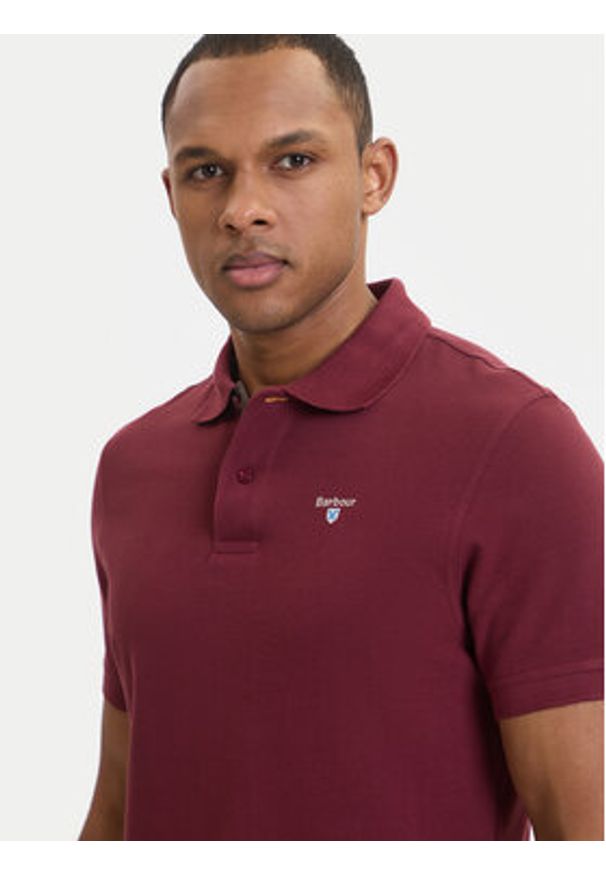 Barbour Polo Tartan MML0012RE53 Bordowy Tailored Fit. Typ kołnierza: polo. Kolor: czerwony. Materiał: bawełna