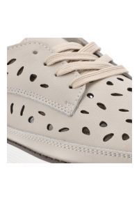 Beżowe Półbuty S.Barski Modne Obuwie Damskie. Okazja: na co dzień. Zapięcie: sznurówki. Kolor: beżowy. Szerokość cholewki: normalna. Wzór: ażurowy. Styl: klasyczny, casual, elegancki #5