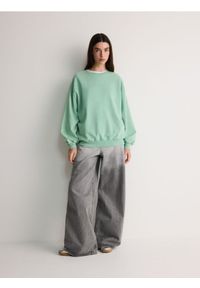 Reserved - Bluza oversize - jasnozielony. Kolor: zielony. Materiał: bawełna, dzianina