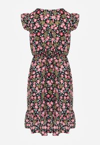 Born2be - Czarna Rozkloszowana Sukienka z Wiskozy w Kwiaty Evalis. Kolor: czarny. Materiał: wiskoza. Wzór: kwiaty. Sezon: lato #2