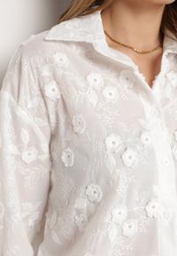 Born2be - Biała Koszula Ozdobiona Haftami i Kwiatkami z Wysokim Mankietem Lirexia. Kolor: biały. Wzór: kwiaty, haft, aplikacja. Styl: elegancki #3