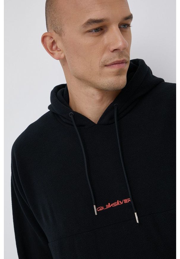 Quiksilver Bluza męska kolor czarny z kapturem gładka. Okazja: na co dzień. Typ kołnierza: kaptur. Kolor: czarny. Materiał: dzianina. Wzór: gładki. Styl: casual