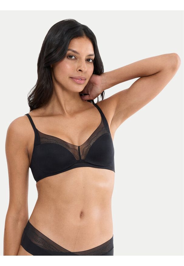 Triumph Biustonosz bezfiszbinowy Breathe & Lift Smart 10226333 Czarny. Kolor: czarny. Materiał: syntetyk