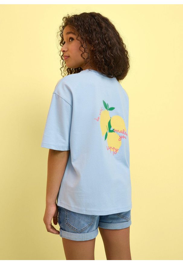 bonprix - T-shirt oversize z czystej bawełny organicznej. Okazja: na co dzień. Kolor: niebieski. Materiał: bawełna. Długość rękawa: krótki rękaw. Długość: krótkie. Wzór: nadruk. Styl: casual