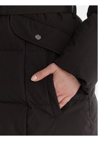 DKNY Płaszcz zimowy DLEMPP55 Czarny Regular Fit. Kolor: czarny. Materiał: syntetyk. Sezon: zima