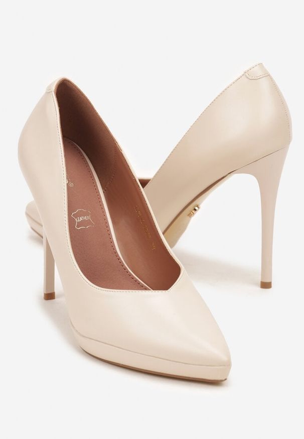 Born2be - Jasnobeżowe Szpilki Vices na Platformie ze Skórzaną Wkładką Racca. Okazja: na imprezę, na spotkanie biznesowe, na wesele, na ślub cywilny, do pracy. Kolor: beżowy. Materiał: skóra. Obcas: na platformie. Styl: wizytowy, biznesowy, klasyczny. Wysokość obcasa: średni