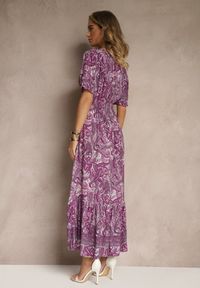 Renee - Ciemnoróżowa Rozkloszowana Sukienka z Bawełny Zdobiona Wzorem Paisley Folitea. Typ kołnierza: dekolt w serek. Kolor: fioletowy. Materiał: bawełna. Wzór: paisley, aplikacja. Sezon: wiosna
