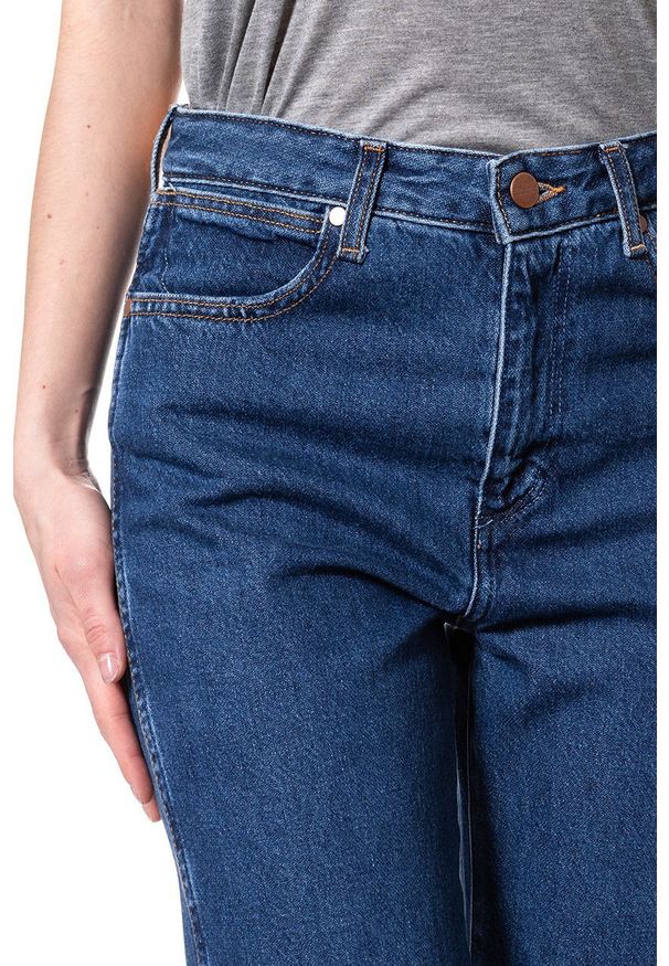 Wrangler - WRANGLER RETRO BOYFRIEND B&Y SPODNIE DAMSKIE DARK HORSE W243SW22W 112127928. Styl: retro
