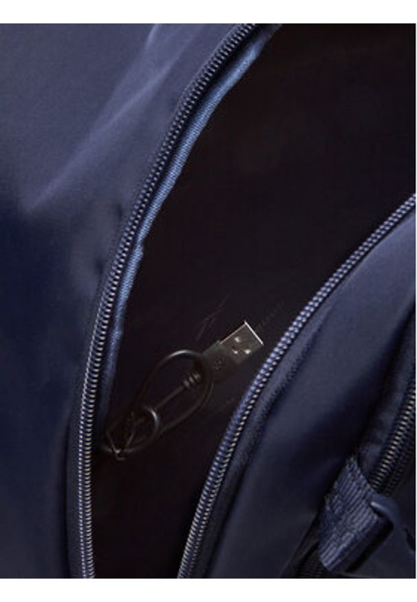 Reebok Plecak RBK-015-CCC-06 Granatowy. Kolor: niebieski. Materiał: materiał