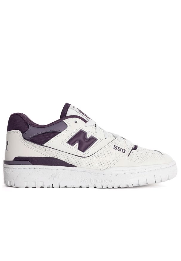 Buty New Balance BBW550DG - białe. Okazja: na co dzień. Kolor: biały. Materiał: materiał, syntetyk, guma, skóra. Szerokość cholewki: normalna. Sport: koszykówka