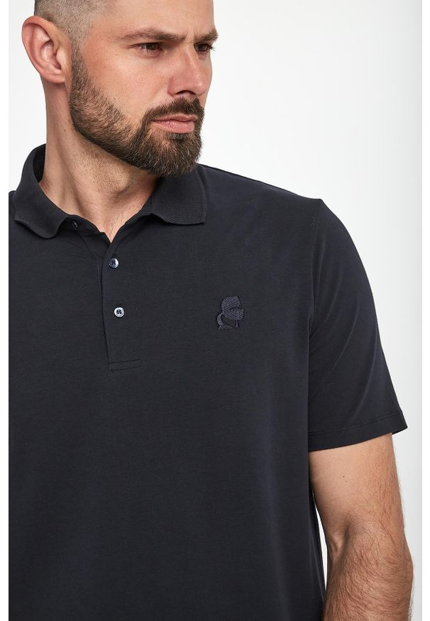 Karl Lagerfeld - Polo męskie z logo KARL LAGERFELD. Typ kołnierza: polo