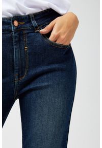 MOODO - Jeansy typu straight leg. Materiał: jeans. Długość: długie. Wzór: gładki #3