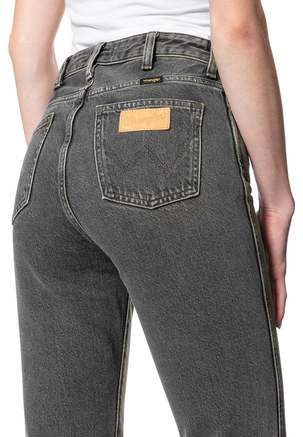 Wrangler - WRANGLER RETRO STRAIGHT CROP DESERT BLACK W27YRJ26N 112128215. Styl: retro