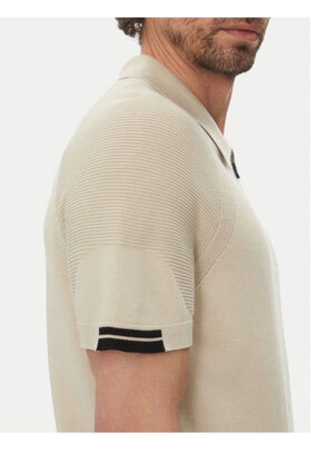 BOSS Polo K_Perform-Max_Pl 50537146 Beżowy Slim Fit. Typ kołnierza: polo. Kolor: beżowy. Materiał: bawełna