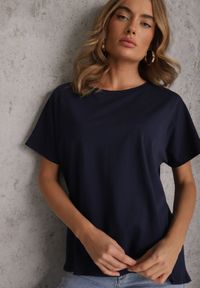 Renee - Granatowy T-shirt Basic Oversize z Bawełny Elusis. Okazja: na co dzień. Kolor: niebieski. Materiał: bawełna. Styl: elegancki, casual #7