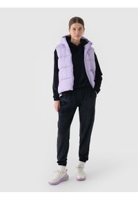 4f - 4F Bluza dresowa z weluru nierozpinana z kapturem damska - czarna L. Okazja: na co dzień. Typ kołnierza: kaptur. Kolor: czarny. Materiał: welur, dresówka. Wzór: jednolity, gładki, ze splotem. Styl: casual, sportowy #2