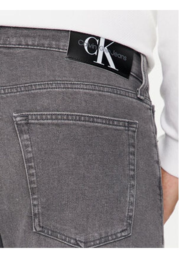 Calvin Klein Jeans Jeansy J30J325730 Szary Slim Fit. Kolor: szary