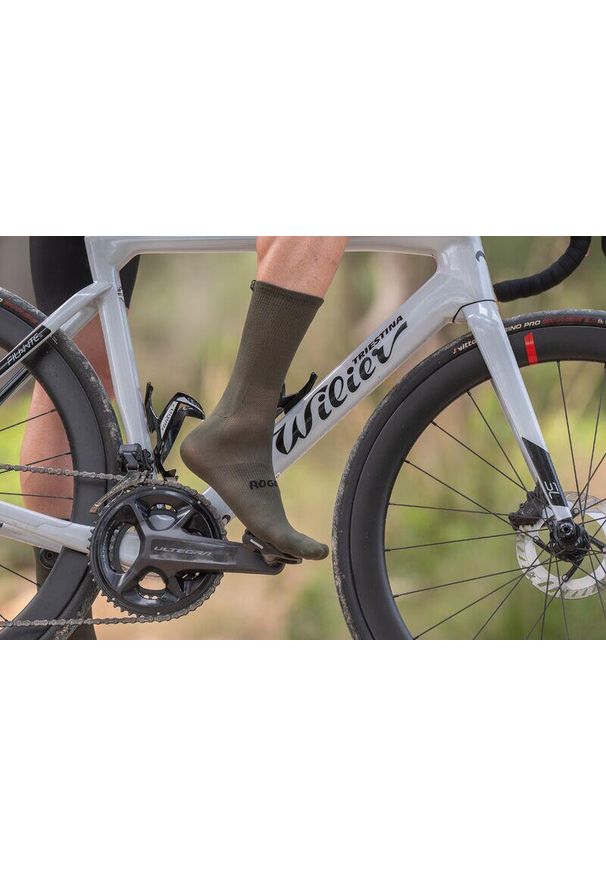 ROGELLI - Skarpetki rowerowe unisex Rogelli Essential 2 pary. Kolor: zielony. Sport: kolarstwo