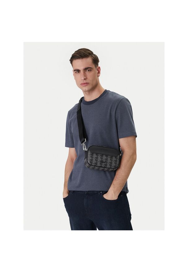 Saszetka Lacoste. Kolor: czarny