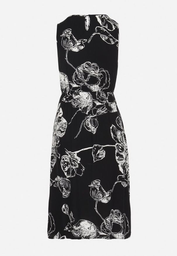 Born2be - Czarna Sukienka w Kwiaty o Rozkloszowanym Kroju z Gumką w Talii Neleldi. Okazja: na co dzień. Typ kołnierza: dekolt w serek. Kolor: czarny. Materiał: jeans. Długość rękawa: na ramiączkach. Wzór: kwiaty. Styl: elegancki, casual