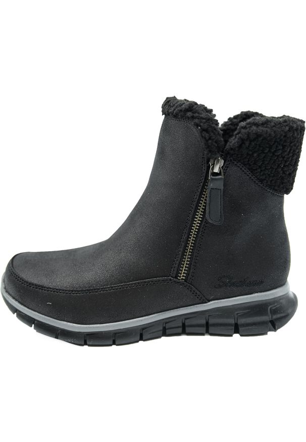 skechers - SKECHERS SYNERGY-COLLAB Czarny. Kolor: czarny. Materiał: tkanina