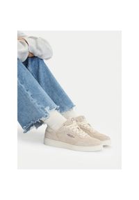 Sneakersy Guess Jeans. Kolor: beżowy #1