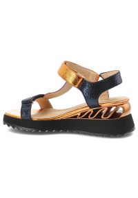 Sandały damskie Artiker, cholewka ze skóry naturalnej licowej pasek wokół kostki z regulacją na rzep, pomarańczowe, 58C1371. Zapięcie: rzepy. Kolor: pomarańczowy. Materiał: skóra #4