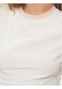 Reebok T-Shirt II5587 Biały Fitted Fit. Kolor: biały. Materiał: bawełna