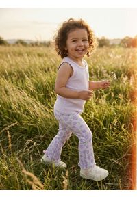 Sinsay - Legginsy flare z motywem kwiatowym - fioletowy. Kolor: fioletowy. Wzór: kwiaty #1