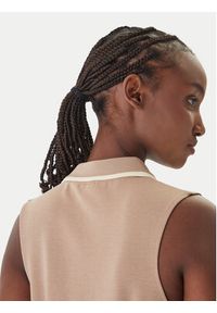 Guess Sukienka codzienna V6GK02 K2928 Beżowy Regular Fit. Okazja: na co dzień. Kolor: beżowy. Materiał: syntetyk. Typ sukienki: proste. Styl: casual #3