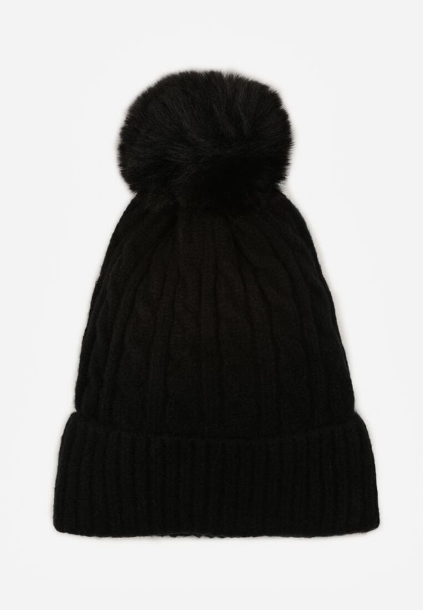 Born2be - Czarna Czapka w Warkoczowy Splot z Pomponem Vetisare. Kolor: czarny. Materiał: dzianina, jeans. Wzór: ze splotem