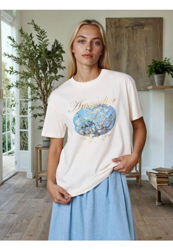 Sinsay - Bawełniana koszulka z nadrukiem - kremowy. Kolor: kremowy. Materiał: bawełna. Wzór: nadruk