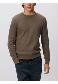 Reserved - Sweter z bawełną - brązowy. Kolor: brązowy. Materiał: bawełna