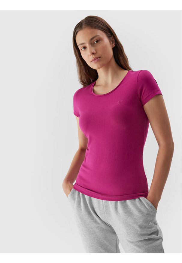 4f - 4F T-Shirt 4FAW23TTSHF0906 Różowy Slim Fit. Kolor: różowy. Materiał: bawełna