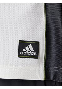 Adidas - adidas T-Shirt Football JY2762 Biały Oversize. Kolor: biały. Materiał: syntetyk