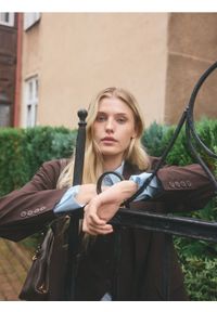 Reserved - Koszula z kryształkami - jasnoniebieski. Kolor: niebieski. Materiał: bawełna, tkanina #1