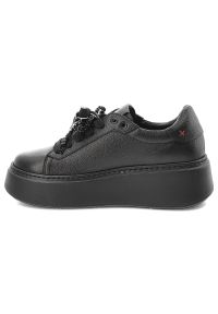 CheBello - Czarne Sneakersy Chebello Skórzane Obuwie Damskie. Okazja: na co dzień. Zapięcie: sznurówki. Kolor: czarny. Materiał: skóra. Wzór: jednolity. Obcas: na platformie. Styl: casual, klasyczny, elegancki #6