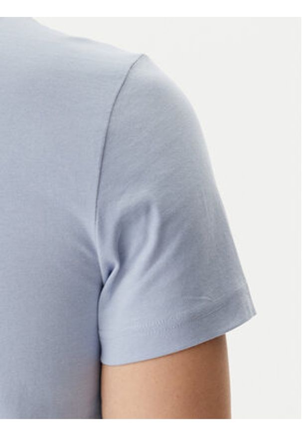 Calvin Klein T-Shirt Satin Bonded Logo K10K114162 Błękitny Regular Fit. Kolor: niebieski. Materiał: bawełna