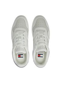 Tommy Jeans Sneakersy Tjw Retro Basket Tonal Logo EN0EN02571 Szary. Kolor: szary. Materiał: skóra