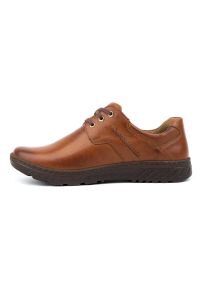 KOMODO Buty męskie skórzane Casual 923K brązowe. Okazja: na co dzień. Kolor: brązowy. Materiał: skóra. Styl: casual #3