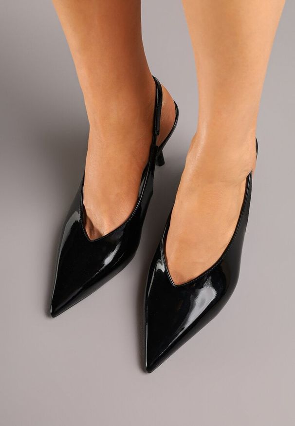 Renee - Czarne Czółenka Sandały Slingback Vices na Obcasie Typu Szpilka Tilionea. Okazja: na ślub cywilny, na wesele. Kolor: czarny. Materiał: jeans. Obcas: na obcasie. Styl: elegancki. Wysokość obcasa: średni