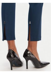 Patrizia Pepe Spodnie materiałowe 8P082/ A715 Niebieski Slim Fit. Kolor: niebieski. Materiał: wiskoza #2