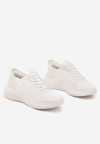 Born2be - Białe Buty Sportowe Sneakersy Siateczkowe na Piankowej Podeszwie Liltebis. Okazja: na co dzień. Kolor: biały. Materiał: jeans, materiał. Sezon: lato, wiosna