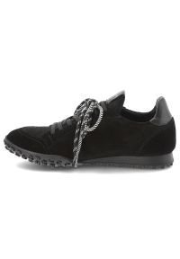 CheBello - Czarne Sneakersy Chebello Stylowe Sportowe Obuwie Damskie. Okazja: na co dzień. Wysokość cholewki: przed kostkę. Kolor: czarny. Materiał: welur. Szerokość cholewki: normalna #5