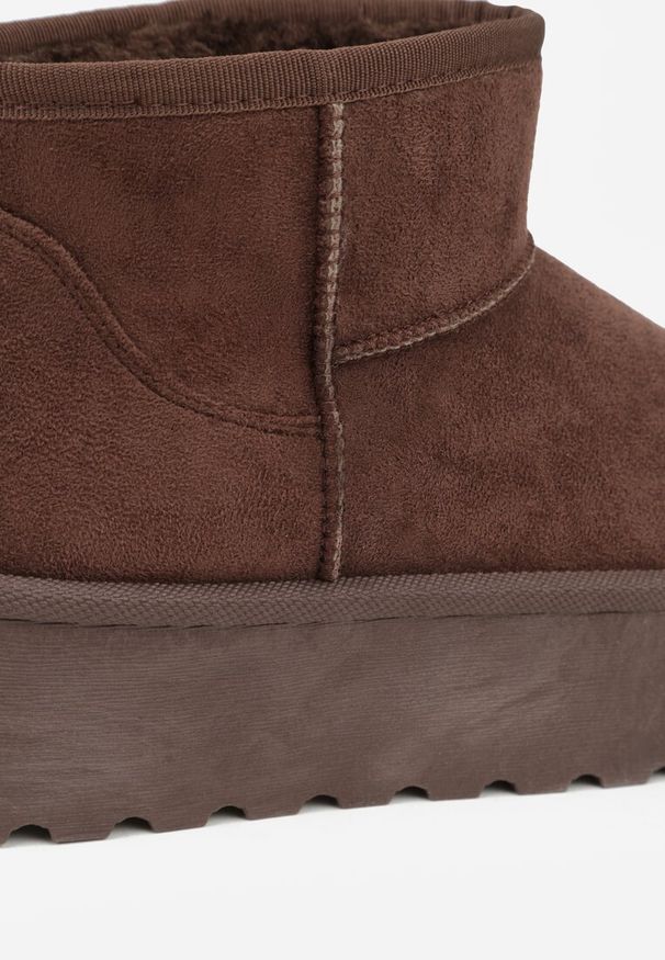 Renee - Brązowe Śniegowce z Imitacji Zamszu na Platformie z Niską Cholewką Reanirae. Okazja: na co dzień, na spacer. Wysokość cholewki: przed kostkę. Kolor: brązowy. Materiał: zamsz. Szerokość cholewki: normalna. Obcas: na platformie. Styl: casual