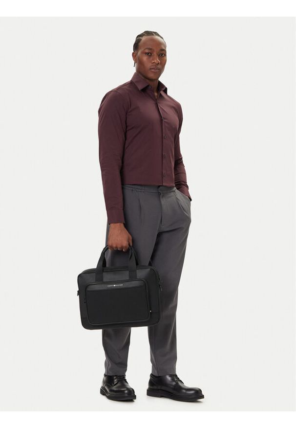 TOMMY HILFIGER - Tommy Hilfiger Torba na laptopa Th Foundation Computer Bag AM0AM13626 Czarny. Kolor: czarny. Materiał: skóra
