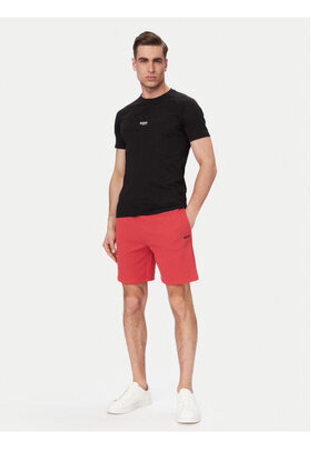 BOSS Szorty sportowe Waffle 50535884 Czerwony Regular Fit. Kolor: czerwony. Materiał: syntetyk. Styl: sportowy