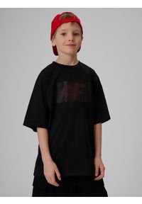 4f - 4F T-shirt loose z nadrukiem chłopięcy - czarny 146/152 (10-12 lat). Okazja: na co dzień. Kolor: czarny. Materiał: dzianina, bawełna, materiał. Wzór: nadruk. Sezon: lato. Styl: casual, klasyczny #1
