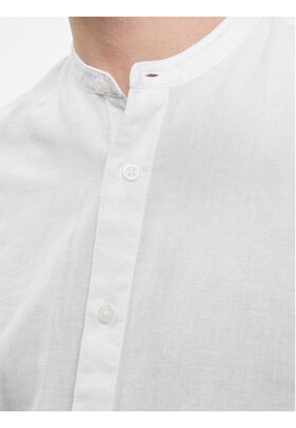 Selected Homme Koszula New 16079054 Biały Regular Fit. Kolor: biały. Materiał: bawełna