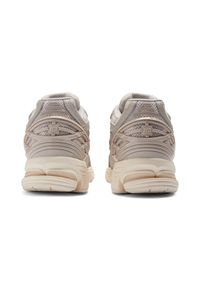 Buty unisex New Balance M1906RPA – beżowe. Kolor: beżowy. Materiał: skóra, syntetyk, materiał, guma. Szerokość cholewki: normalna. Sport: turystyka piesza #2